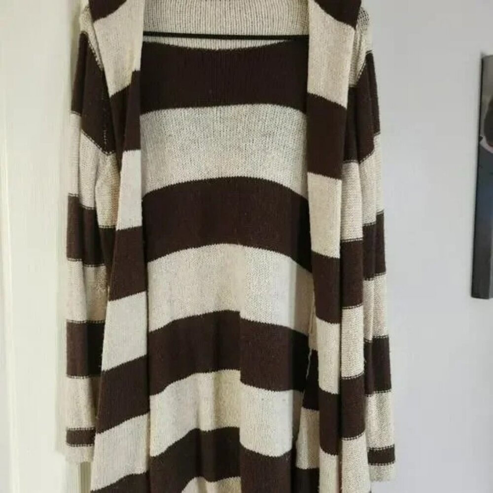 Long Brown and White cardigan